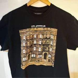 Led Zepplin Black Graphic t shirt Men’s LARGE size Physical Graffiti